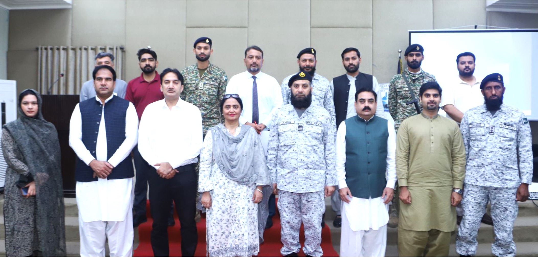 پاکستان نیوی کا اسلامیہ یونیورسٹی میں آگاہی لیکچر،طلبہ کو شارٹ سروس کمیشن سے متعلق بریفنگ دی