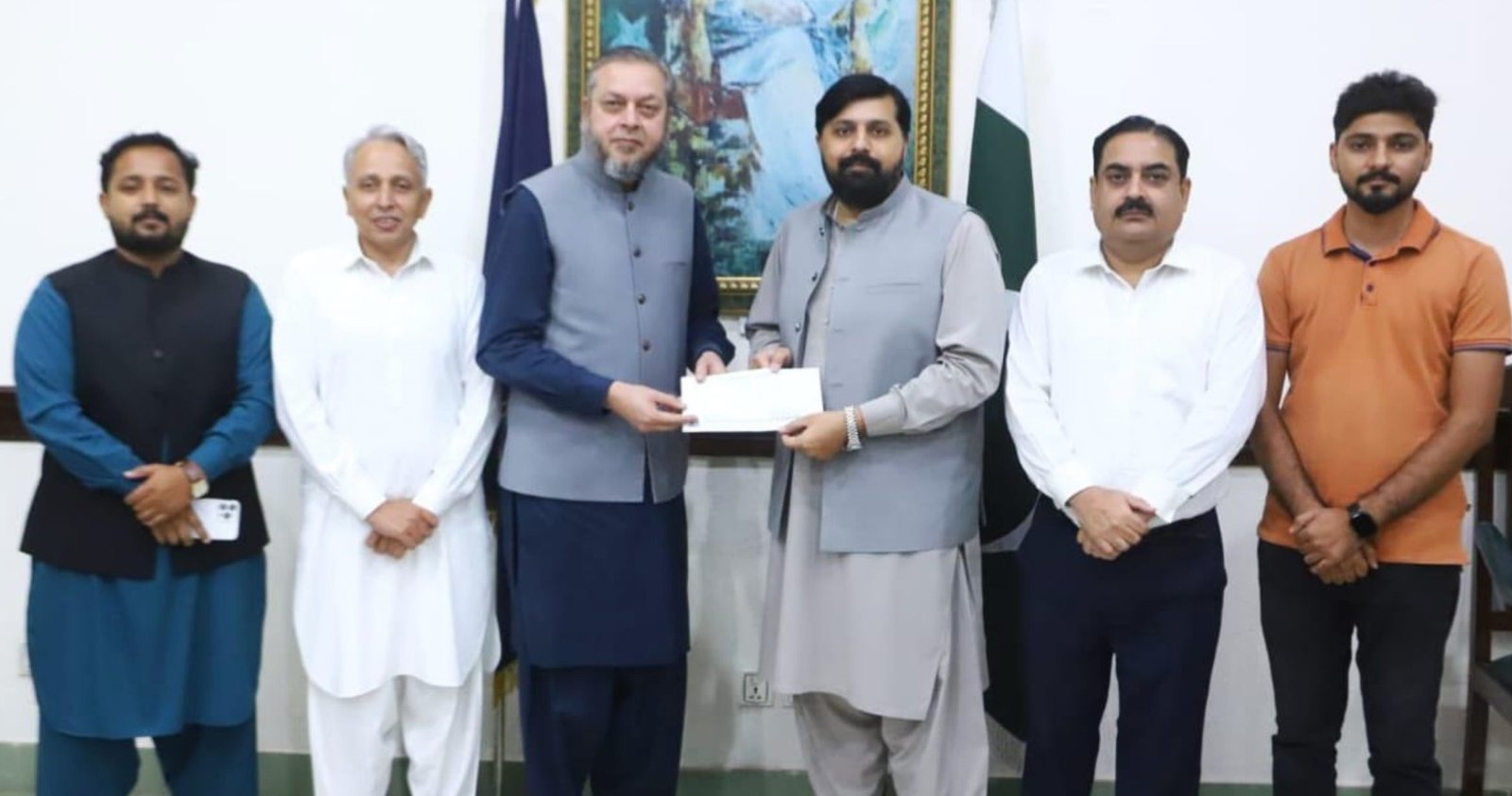 ڈیو کیسل گروپ کی جانب سے اسلامیہ یونیورسٹی کے مستحق طلبا وطالبات کیلئے اسکالرشپس