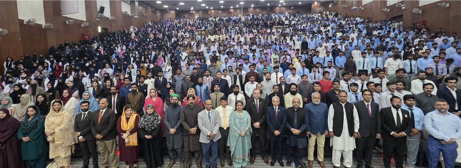 اسلامیہ یونیورسٹی میں نئے طلبہ کے اعزاز میں استقبالیہ،آئی یو بی کنیکٹ چیٹ بوٹ لانچ